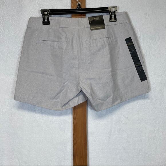 Banana Republic Factory Gray Metallic Mid‎ Rise Shorts Size 4 - Picture 2 of 7